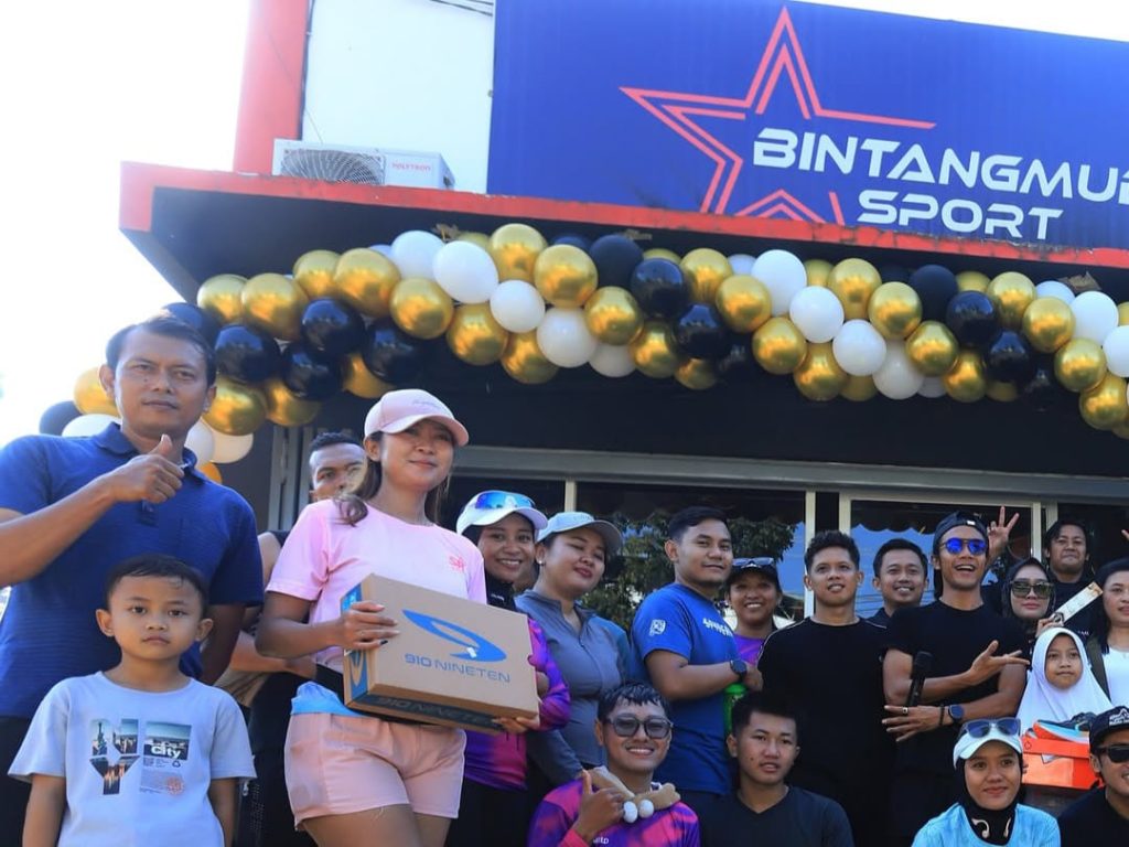 Bintang Muda Sport Pati menjual produk original perlengkapan olahraga
